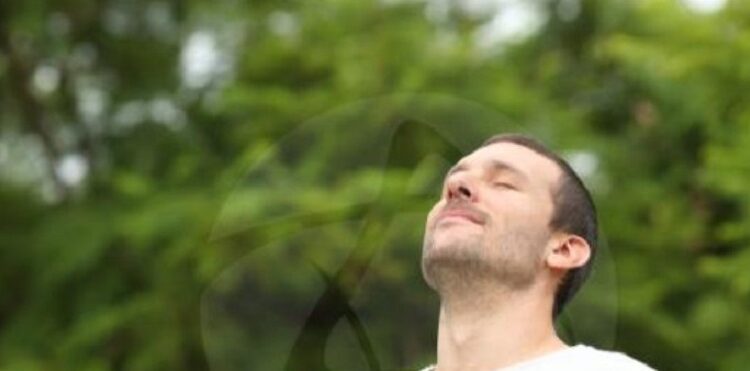 Meditação mindfulness pode ajudar no alívio da dor crônica