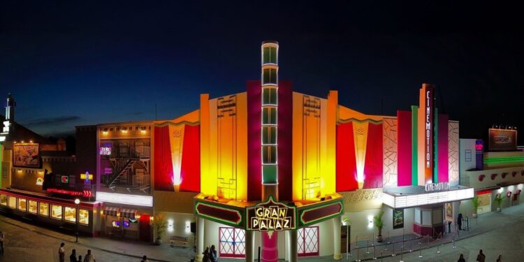 Hopi Hari celebra 25 Anos com abertura noturna inédita e inauguração do Gran Palaz