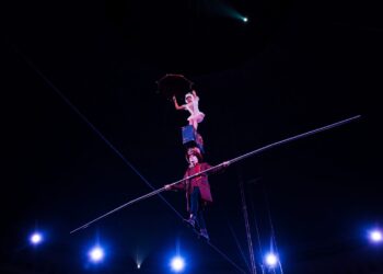 Fim de semana tem Bienal do Samba e Festival de Circo em SP