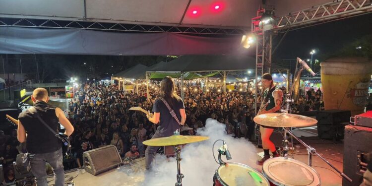 Vinhedo receberá exposição de carros antigos, com shows de rock clássico e gastronomia variada