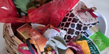 AFETO QUE FLORESCE: o poder dos presentes personalizados