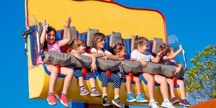 Hopi Hari comemora Dia das Crianças com entrada gratuita para visitantes de até 12 anos