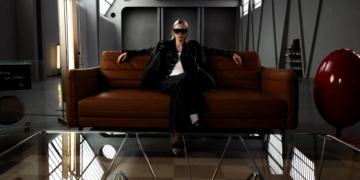 Óculos de Realidade Aumentada se consolidam em 2025 como telas portáteis para trabalho e entretenimento