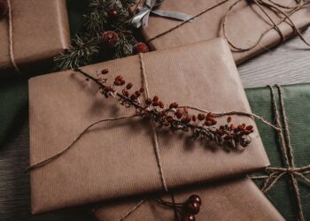 12 livros para presentear nas festas natalinas